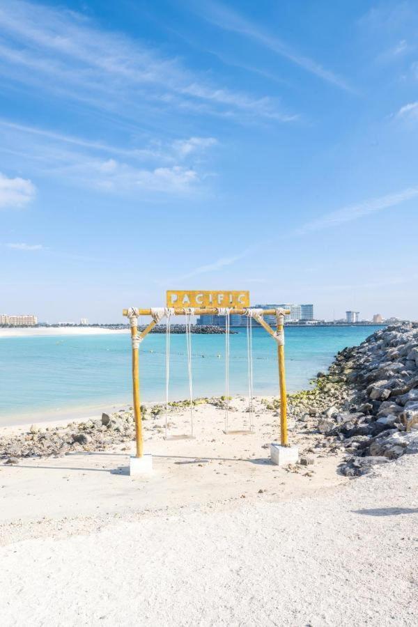 Beach Dream - A Luxury 1 Bedroom Apartment With Direct Beach Access Ras Al-Chajma Zewnętrze zdjęcie